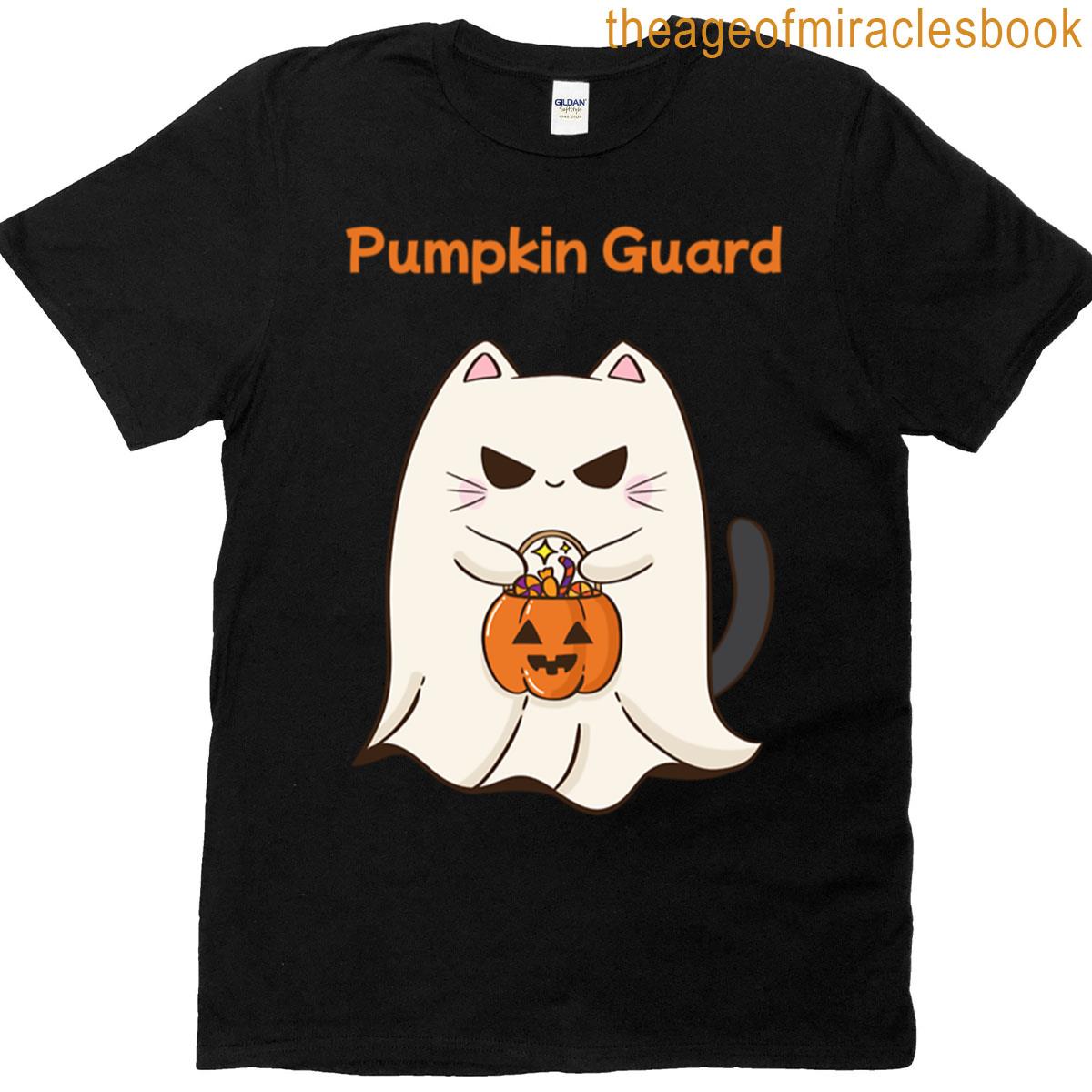 Spooky Halloween Cat Pumpkin Guard T-shirt