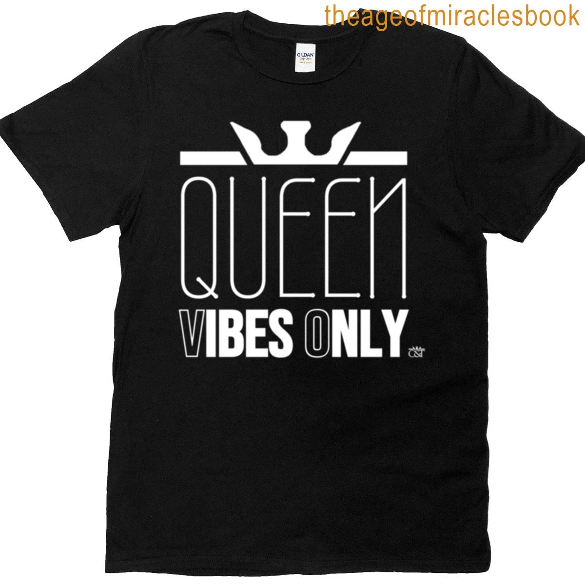 Queen Vibes Only Oversized T-shirt