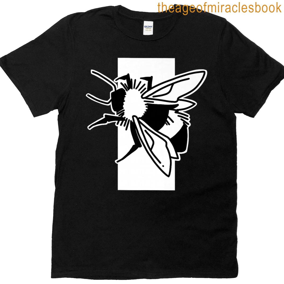 Bee Rectangle Premium T-shirt