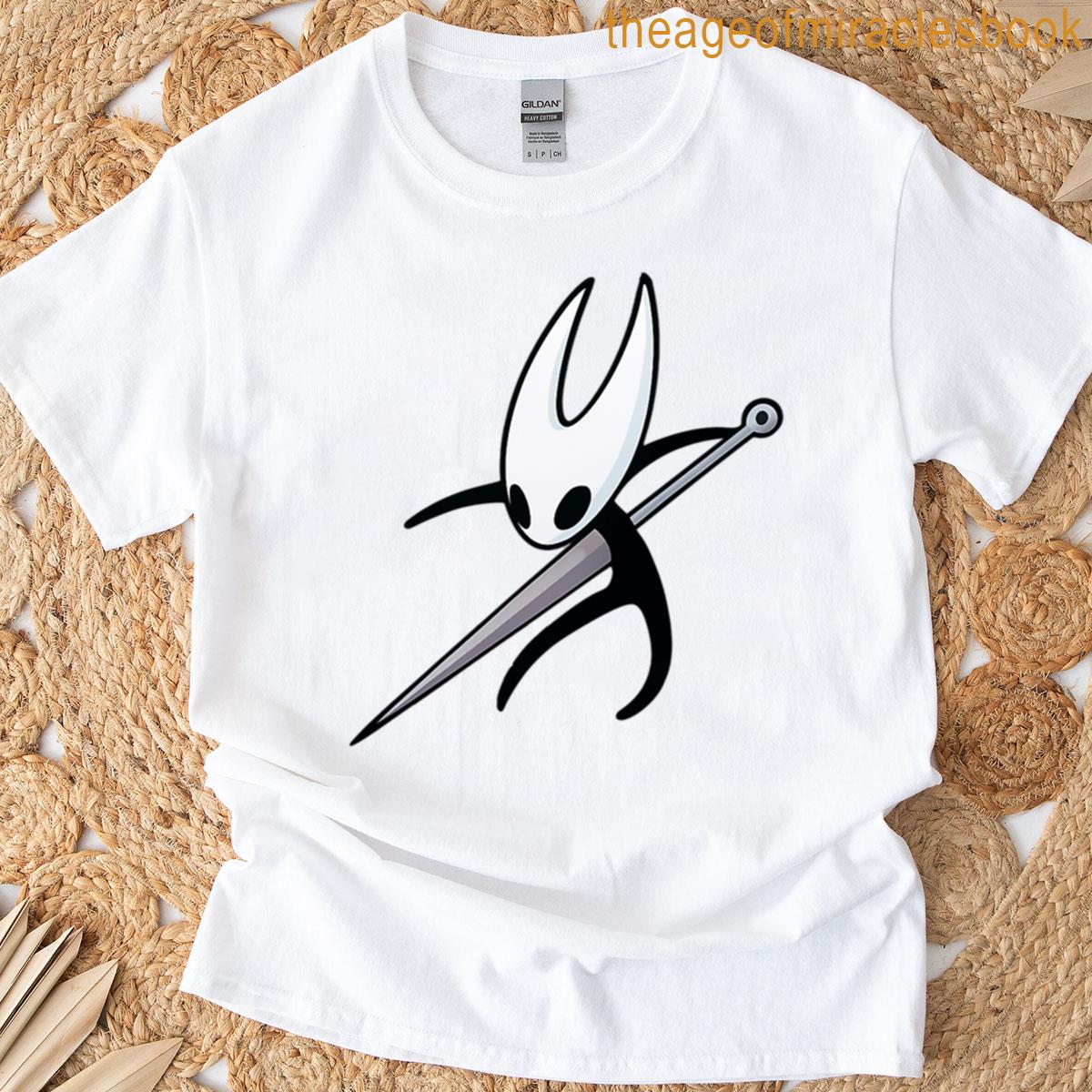 Elegant Insect Huntress T-shirt