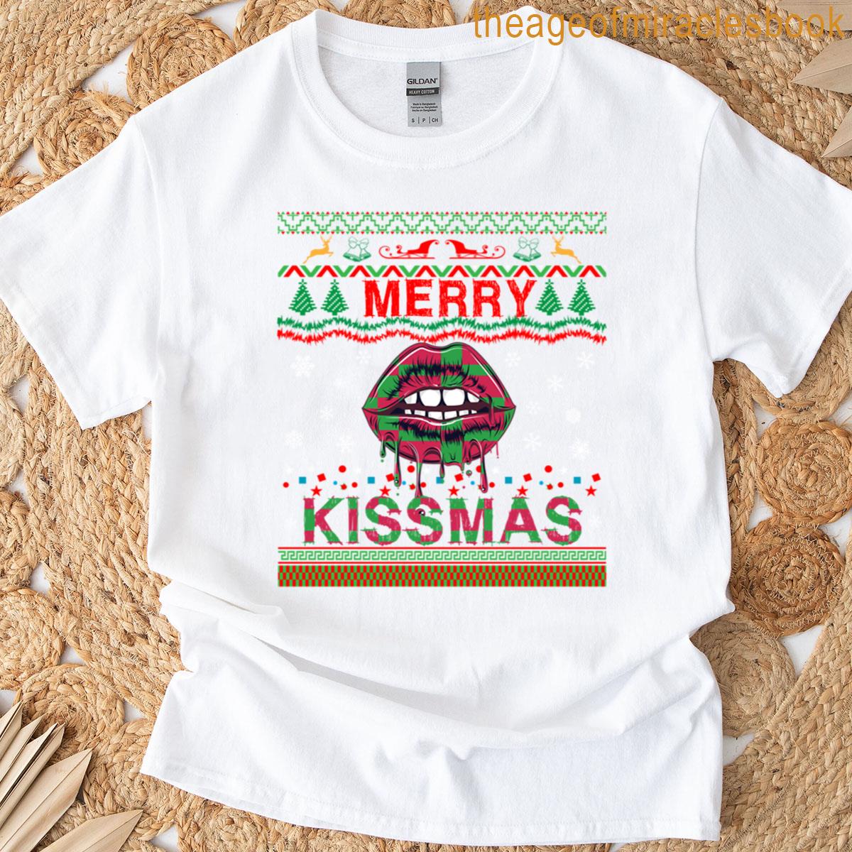 Merry Kissmas Oversized T-shirt