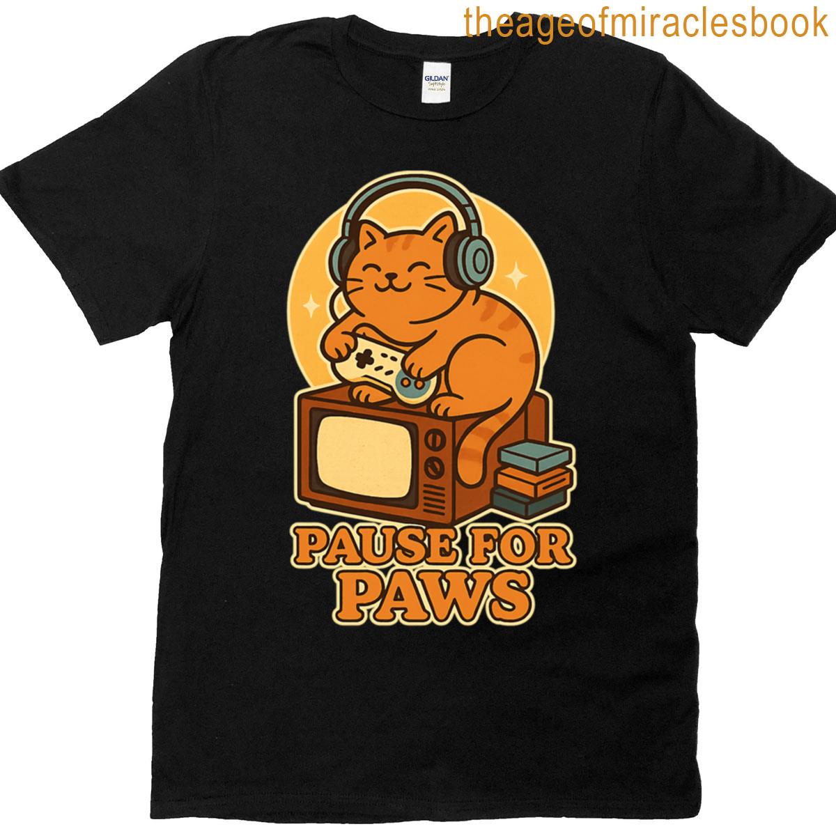 Retro Gamer Cat Pause For Paws Design T-shirt