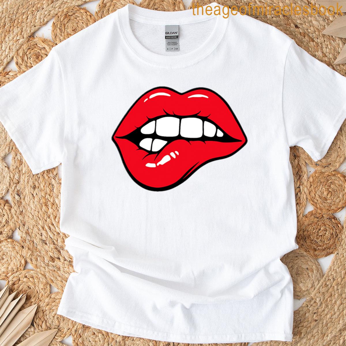 Red Lips Oversized T-shirt