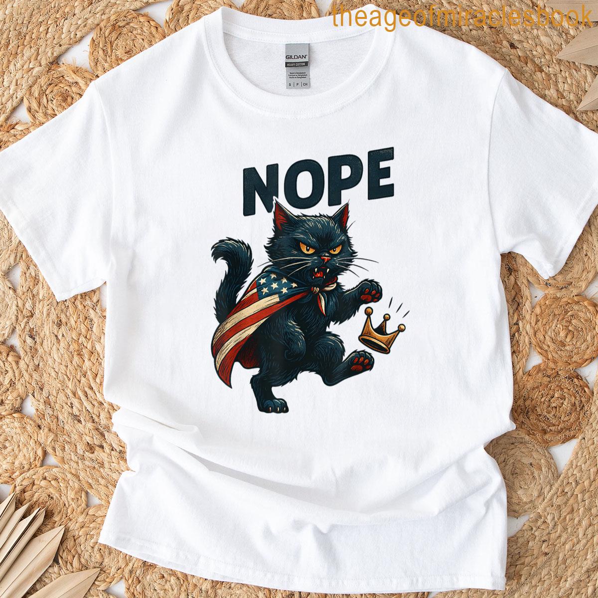 No Kings Funny Cat T-shirt