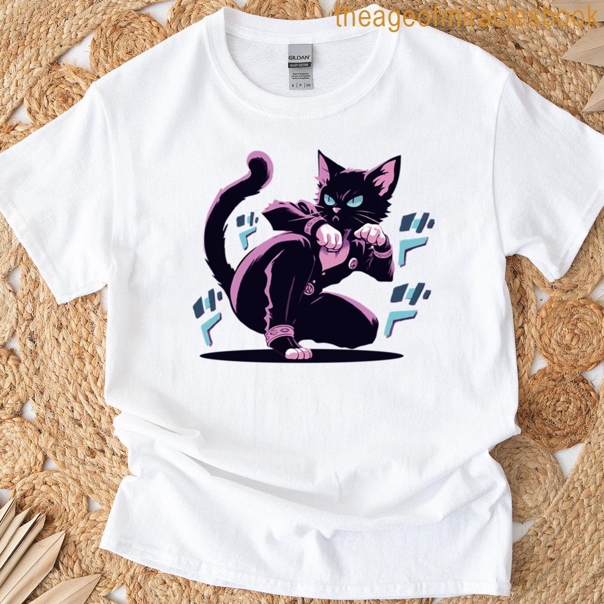 Crouching Cat T-shirt