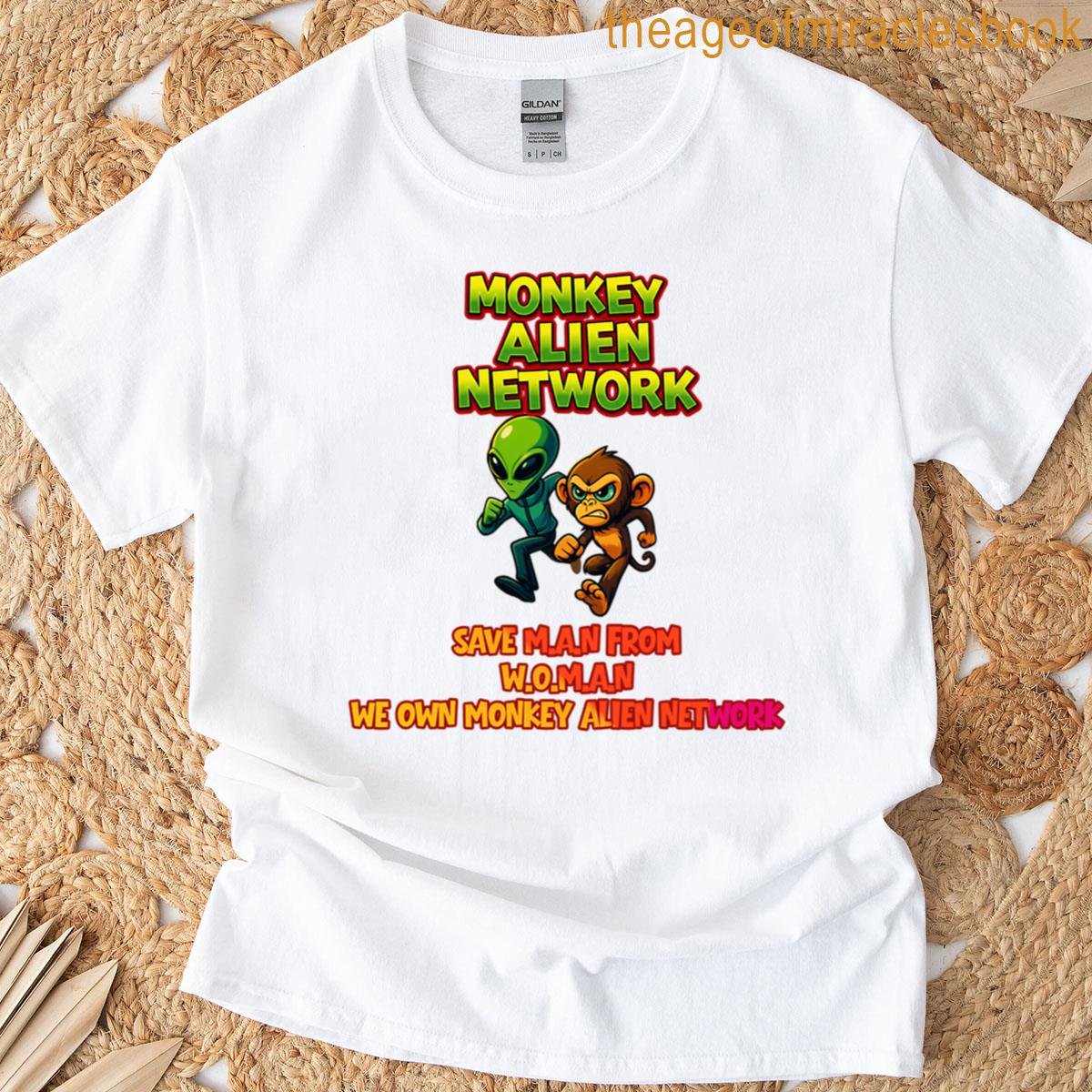 Save Man From Woman Monkey Alien Network Design Oversized T-shirt