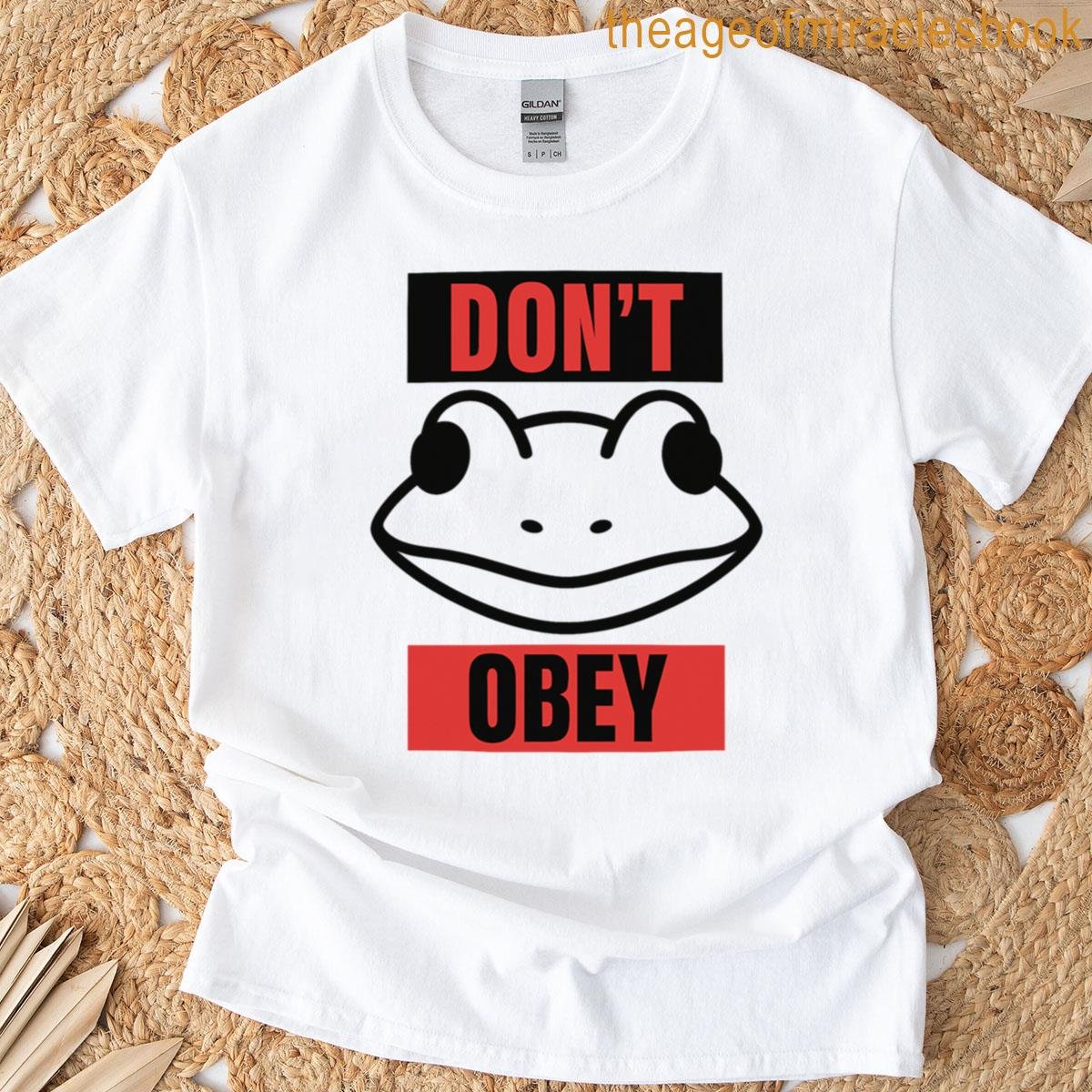 Frog Resistance T-shirt