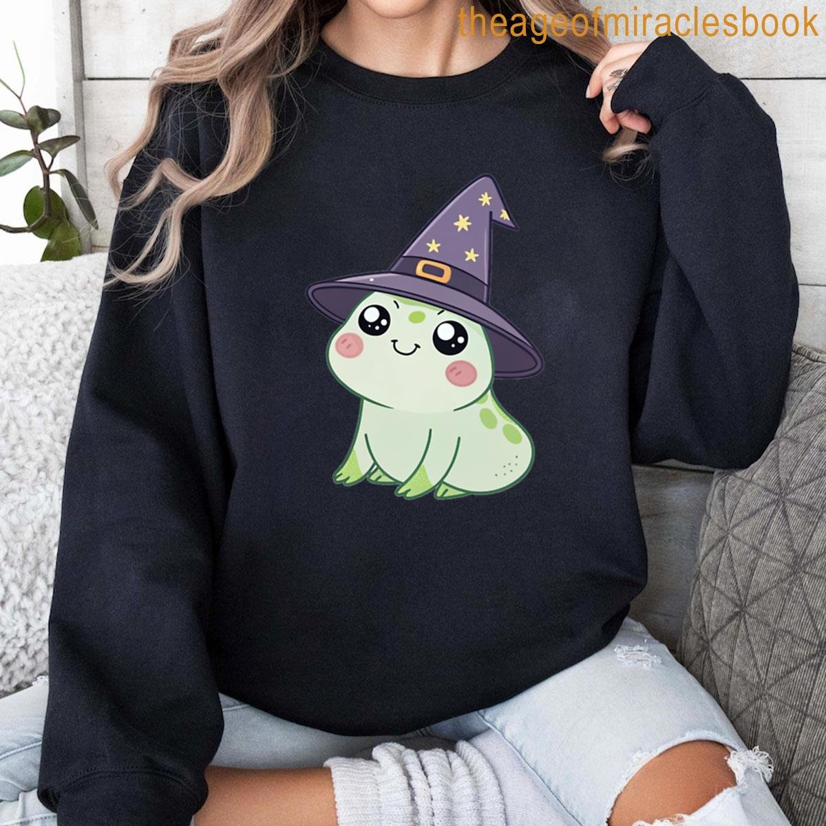 Cute Frog With Wizard Hat Cottagecore Art T-shirt - Image 4