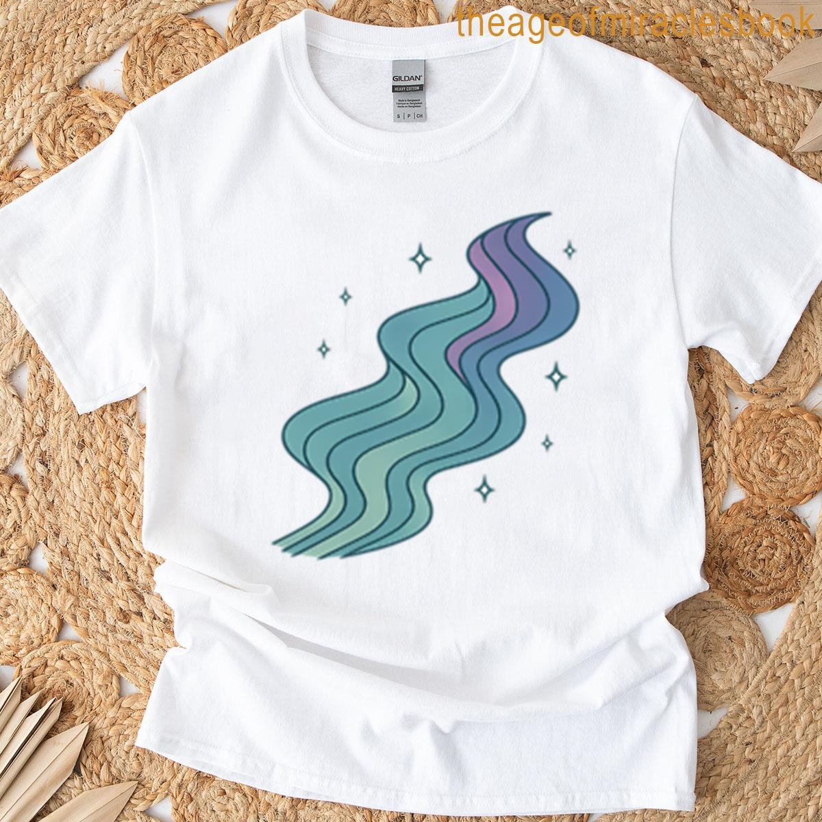 Linear Aurora Borealis Design T-shirt