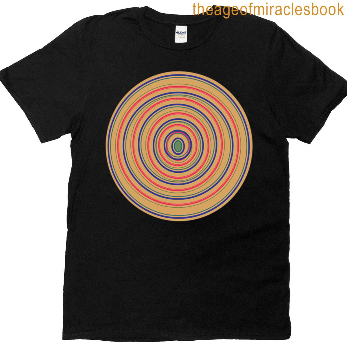 Concentric Geometric Pattern T-shirt