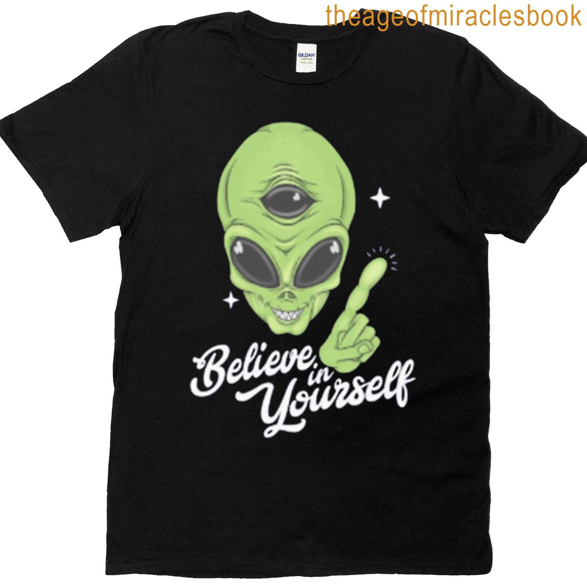 Cute Green Alien Peace Sign T-shirt