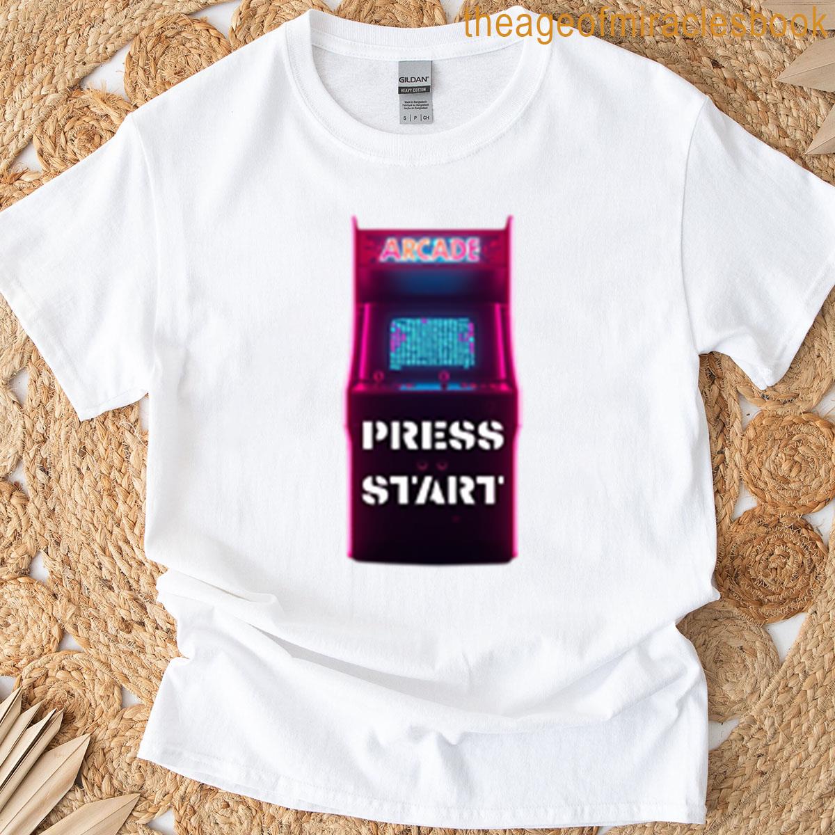 Retro Arcade Machine Small T-shirt