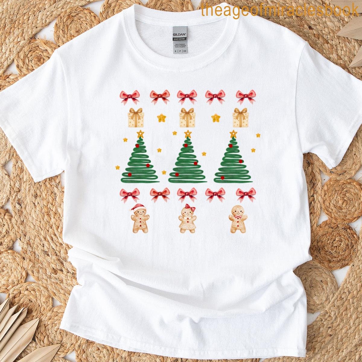 Vintage Christmas Pattern T-shirt