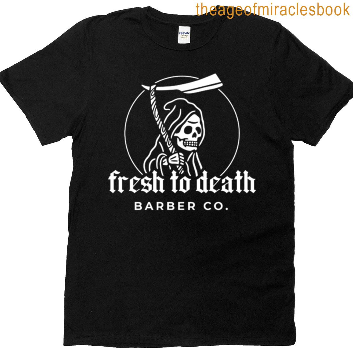 Barber Skull Logo Look T-shirt