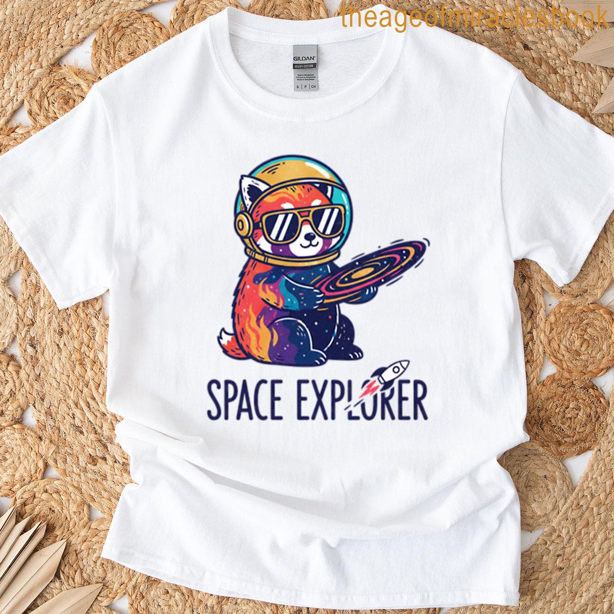 Cute Galaxy Red Panda Astronaut – Space Explorer T-shirt